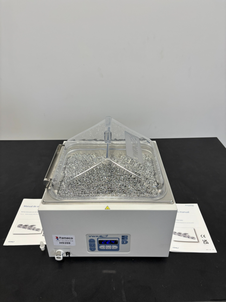 Image of VWR Water Bath 12L